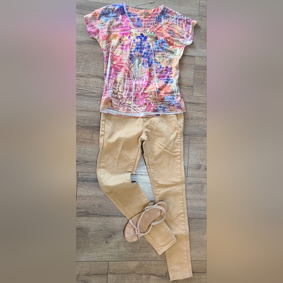 Lightly Worn! VINTAGE SUSIE - Cute Floral TieDye Style Top. Size Petite Medium. - Picture 5 of 5